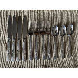 ONEIDA 11 Piece QUADRATIC STAINLESS FLATWARE Forks Knives Spoons